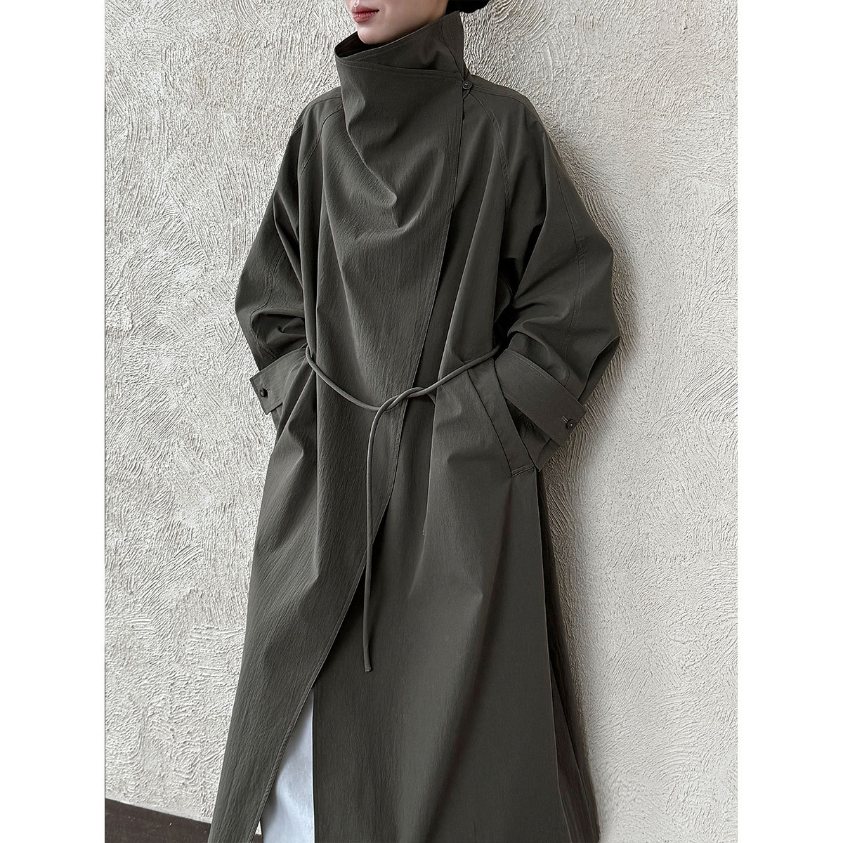 Vintage Windbreaker Nylon - معطف طويل للنساء 2026، معطف ترنش