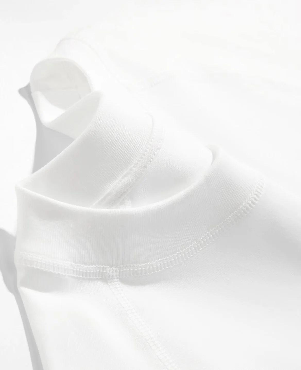 تي شيرت رجالي من Moin Seemann  - مراجعة Vintage Fashion Hamburg وسعره